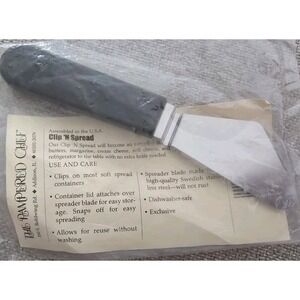 Pampered Chef Clip n Spread Angled Spreader #1662 Stainless Hen Logo Sweden